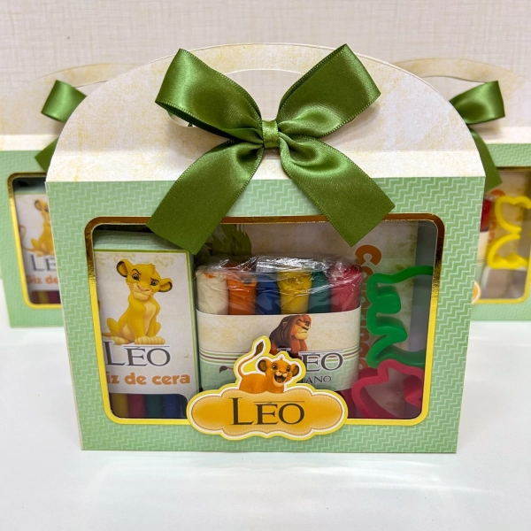 Kit Diversão na Maletinha Rei Leão