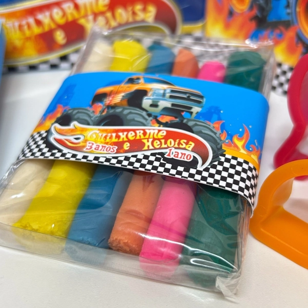 Kit Diversão na Maletinha Hot Wheels Monster Truck - Image 4
