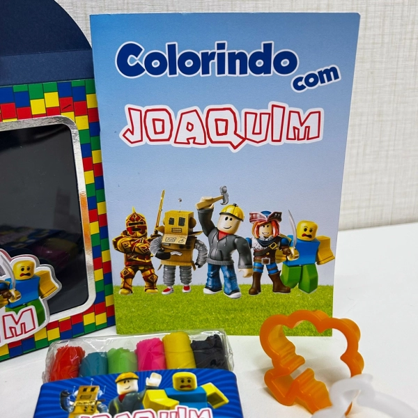 Kit Diversão na Maletinha Roblox - Image 4